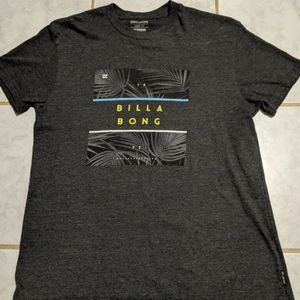 Mens Size Small Billabong T-shirt